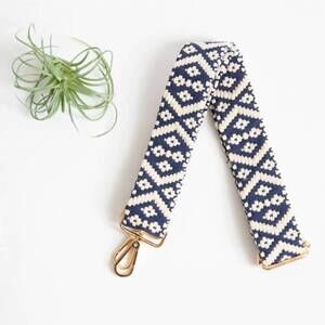 NEW FUNKY MONKEY women's crossbody purse geometric woven strap in navy cream